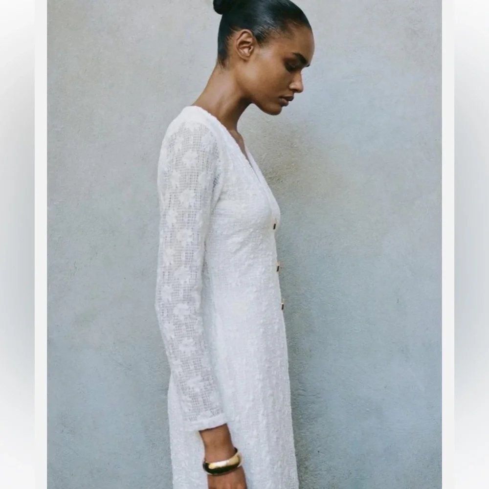 Zara NWT white crochet lace midi dress V neck long sleeve lined size Large - Picture 2 of 13
